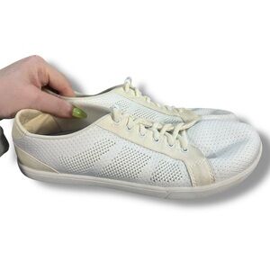 Women’s Xero Dillon White Wide Toe Box Knit Sneakers Size 9